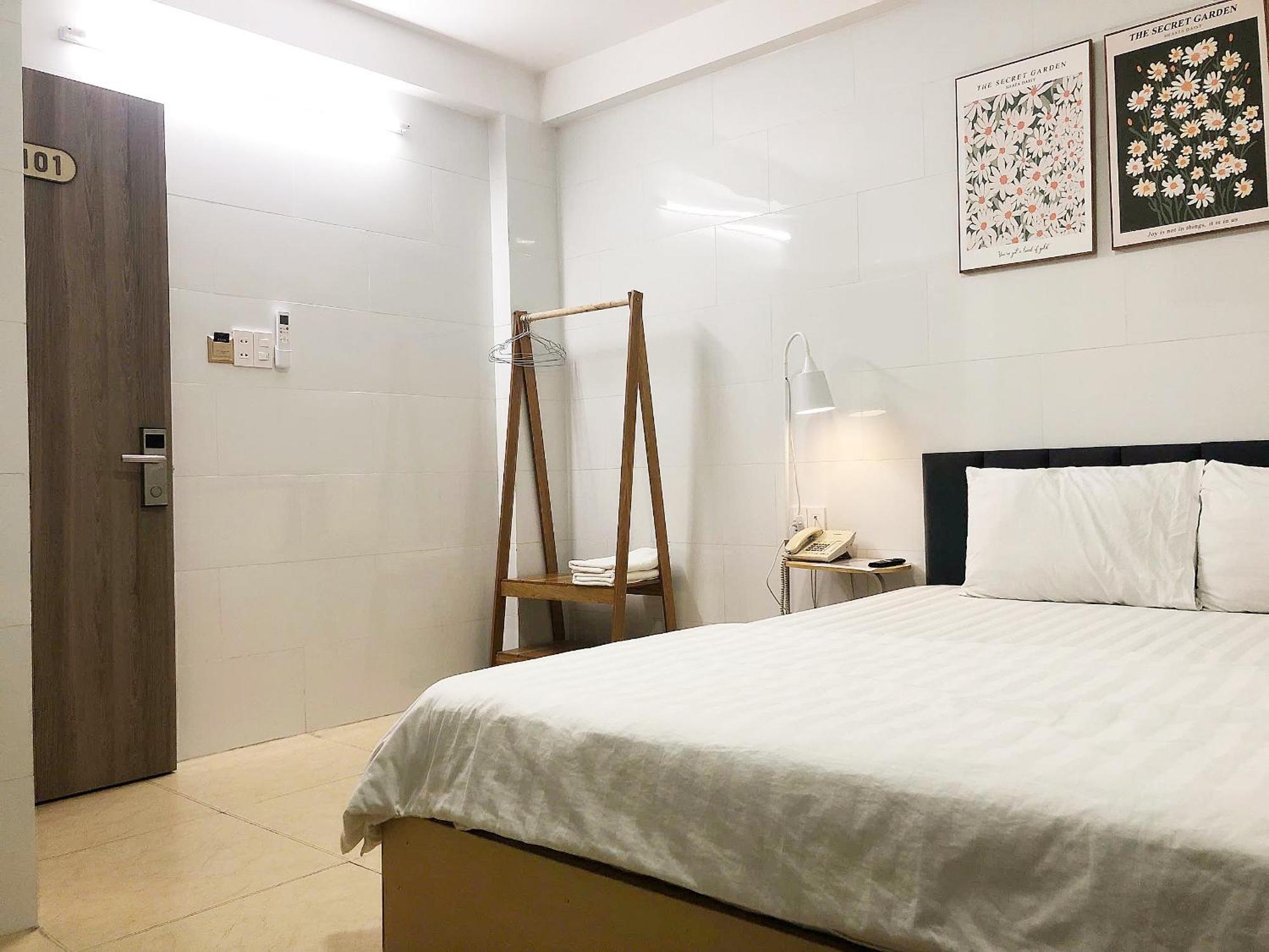 Thien Quoc Hotel Ho Chi Minh-stad Buitenkant foto